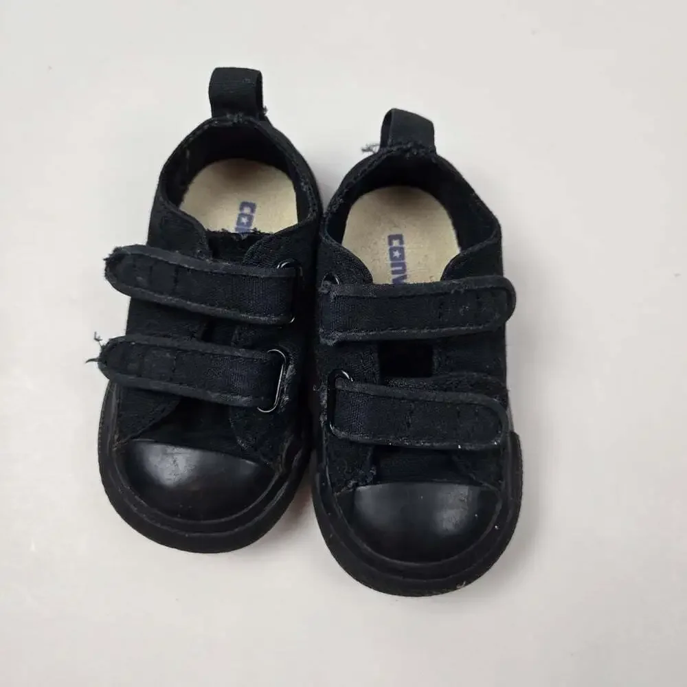 Converse stylish comfortable